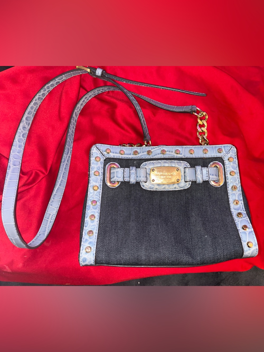 Michael Kors denim Canvas Crossbody with blue Leather Trim and Gold Hardware - Picture 3 of 4